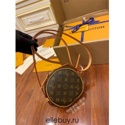 Louis Vuitton M45149 Heart-shaped Bag: Size - 22.0 × 20.0 × 6.0cm