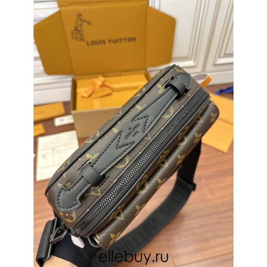 Louis Vuitton M45806 S Lock Messenger Bag: Size - 22x18x8cm