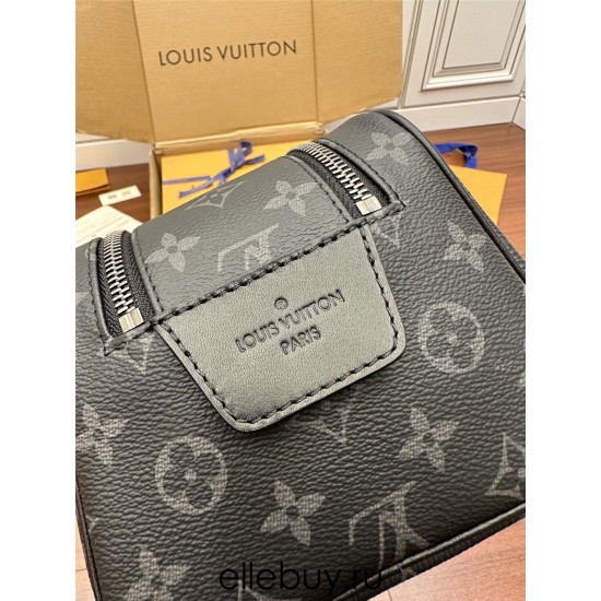 Louis Vuitton DOPP KIT Toiletry Bag Model (M46354): Size - 28x15x16.5cm