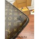 Louis Vuitton M46327 New Color AVENUE Shoulder Bag Damier Graphite Canvas Avenue Shoulder Bag: Size - 20x31x10cm