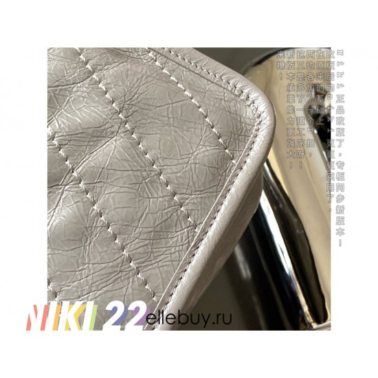 Yves Saint Laurent YSL Niki Small 22 Calfskin Bag Light Grey Model: 633151 Size: 22×16.5×12cm