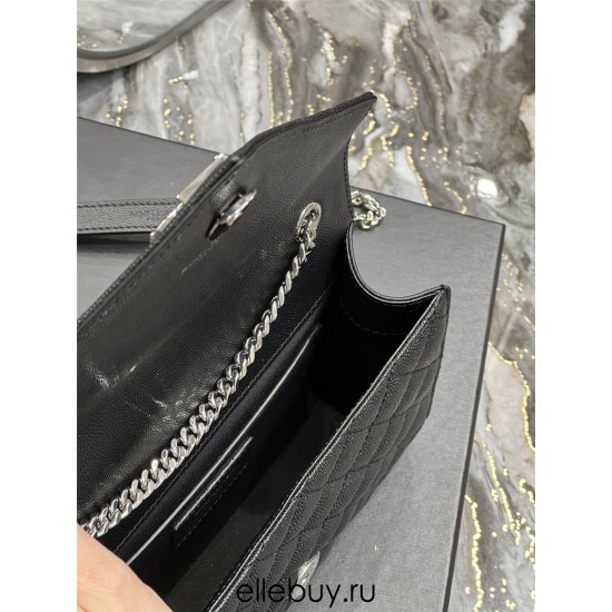 Yves Saint Laurent YSL Envelope Small 21 Black Silver Hardware Grained Leather Model: 526286 Size: 21x13x6cm