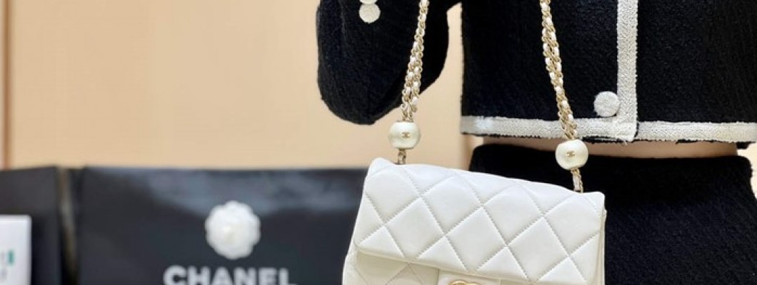 Ellebag super fake Chanel Small Flap Bag AS4861: A Reflection of Timeless Craftsmanship(2024 Dec Updated)