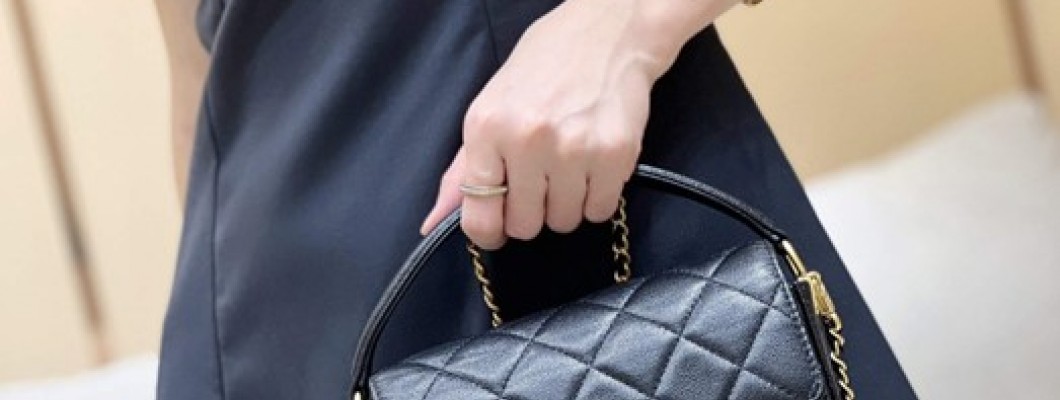 Ellebag top fake Chanel's Flap Bag with Top Handle in Grained Shiny Calfskin(2024 Dec Updated)