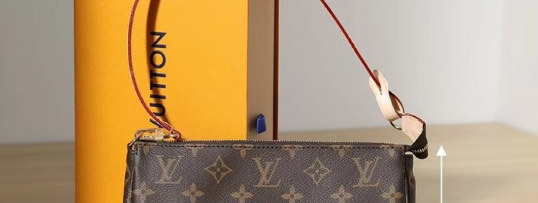 Ellebag's Precision Replica: The Louis Vuitton M40712 Pochette Accessoires(2024 Dec Updated)