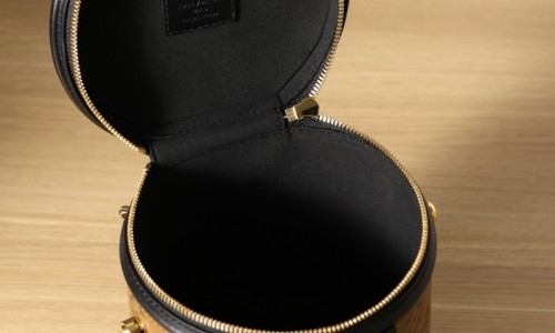 Ellebag’s Perfect 1:1 Replica of Louis Vuitton M43986 Cannes Handbag: A Masterpiece of Craftsmanship(2024 Dec Updated)