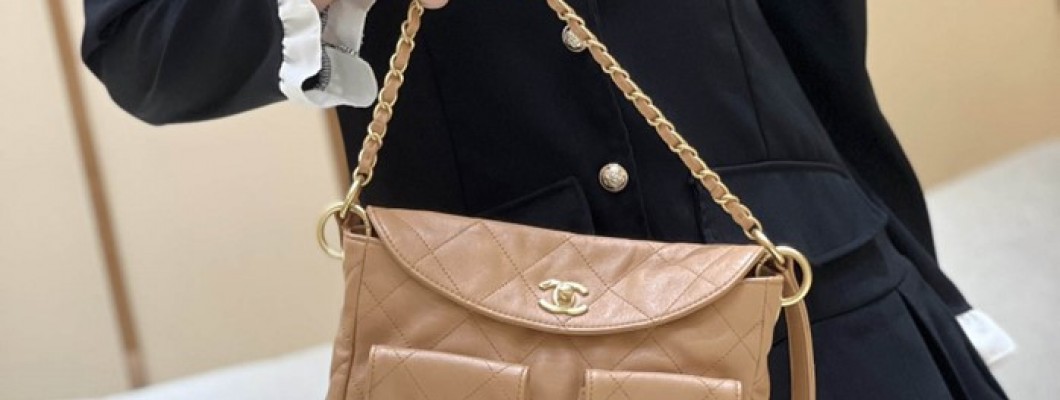 Ellebag's Exquisite Replica of the Chanel 24P Hobo Bag: A 24cm Masterpiece with Pearl Chain and Champagne Gold Hardware(2024 Dec Updated)