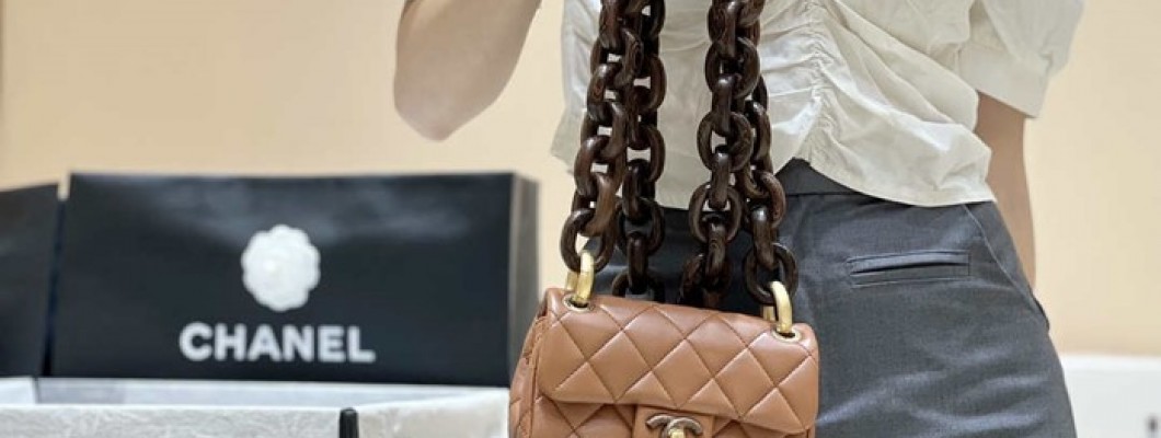 Ellebag's Exquisite Replica: The Brown Lambskin Chanel Mini Flap Bag with Vintage Hardware(2024 Dec Updated)