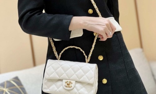 Ellebag's Masterful Recreation of the Chanel 23S AS4023 White Gold Lambskin Top Handle Bag(2024 Dec Updated)