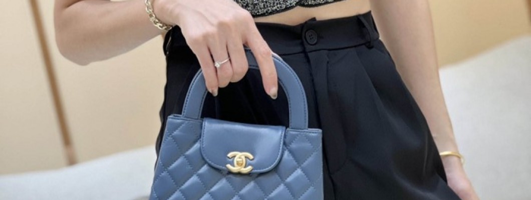 Ellebag's Exquisite Replica: The Blue Lambskin Chanel Mini Kelly-Style Shopping Bag(2024 Dec Updated)