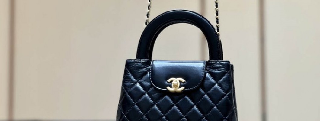 Chanel Mini Kelly-Style Shopping Bag: Ellebag’s Perfect Replica with Black Lambskin and Gold Hardware (2024 Nov Updated)