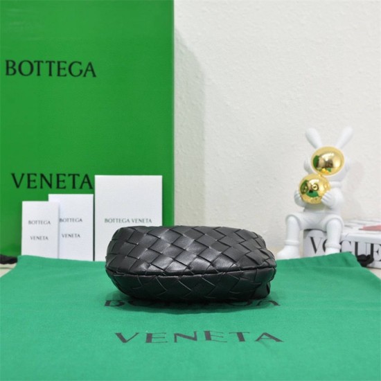 BOTTEGA VENETA Jodie Super Mini 17 Black Style: 6699-0# Size: 17x16x6.5cm Full Leather