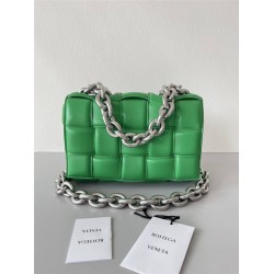 BOTTEGA VENETA Cassette Chain Padded Cassette Green Silver Buckle Medium 26 Size: 26x18x6cm Full Leather