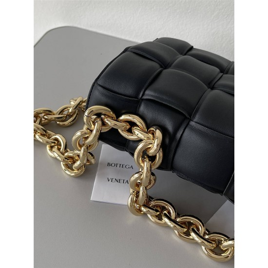 BOTTEGA VENETA Cassette Chain Padded Cassette Black Gold Buckle Medium 26 Size: 26x18x6cm Full Leather