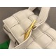 BOTTEGA VENETA Cassette 19 Medium White 19x12x5cm Full Leather