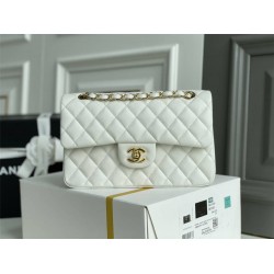 Chanel Classic Flap bag Small 23 White with gold hardware, Caviar leather, Hass Factory leather, seamless.