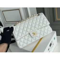 Chanel Classic Flap bag Medium 25 White with gold hardware, Caviar leather, Hass Factory leather, seamless.