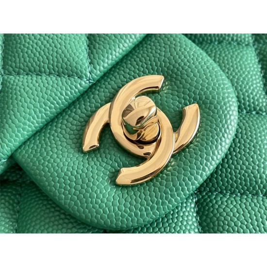 Chanel Classic Flap bag Medium 25 Green with champagne gold hardware, Caviar leather, Hass Factory leather, seamless.