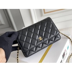 Chanel WOC Black with Gold Hardware Lamb Leather Hass Factory leather Red Interior 19x12x3.5cm