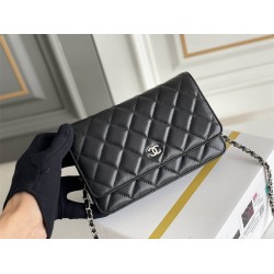 Chanel WOC Black with Silver Hardware Lamb Leather Hass Factory leather Red Interior 19x12x3.5cm