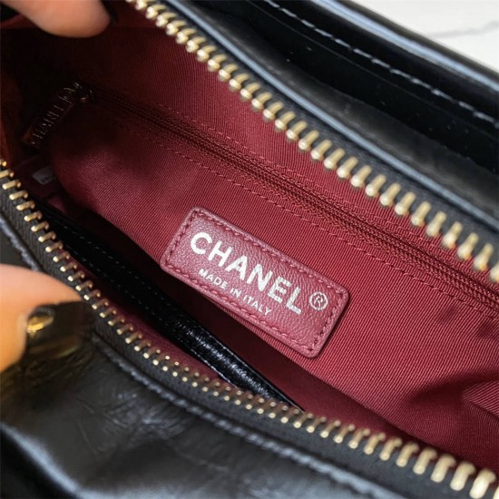 Chanel Gabrielle Hobo Black with Gold Hardware New Alphabet Shoulder Strap Lamb Leather Hass Factory leather 20cm