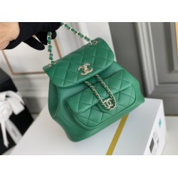 Chanel 22A Duma Backpack Green Champagne Gold Hardware Small Size Lambskin Leather Hass Factory leather 18x18x12cm