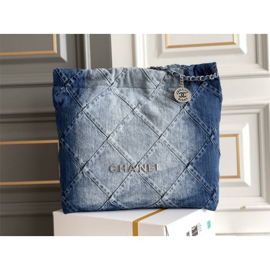 Chanel 23C 22 Bag, medium size, denim fabric, silver-tone hardware, 38x42x8cm