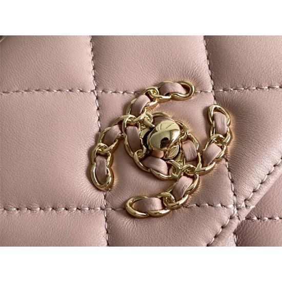 Chanel 23S Trendy CC in medium size 25, light pink, lambskin, light gold-tone hardware, Hass Factory leather, 17x25x12cm