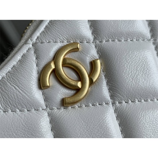 Chanel 23B Hobo Chain Bag, small size 24, white, lambskin, Hass Factory leather, gold-tone hardware, 15x24x2cm