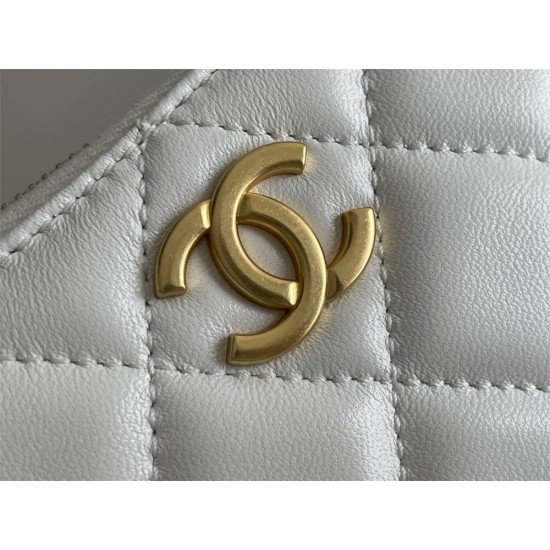 Chanel 23B Hobo Chain Bag, large size 29, white, lambskin, Hass Factory leather, gold-tone hardware, 18x29x2cm