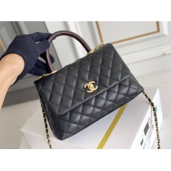 Chanel Classic Coco Handle, small size 24cm flap bag, black lizard skin handle, gold-tone hardware, caviar leather, Hass Factory leather, 24x14x10cm