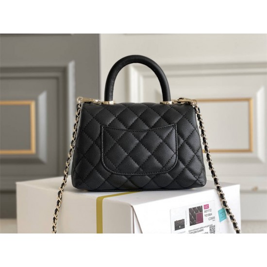 Chanel Classic Coco Handle Mini, 19cm flap bag, black lizard skin handle, black caviar leather, champagne gold hardware, without stitched edges, Hass Factory leather, 13x19x9cm