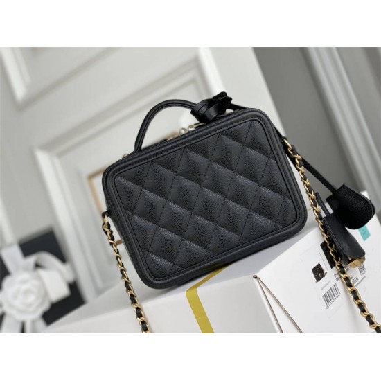 Chanel Classic Vanity Case Small 17 in Black, Gold Hardware, Caviar Leather, Hass Factory Leather, Dimensions: 14x17x8cm.