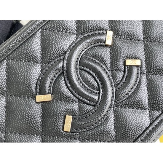 Chanel Classic Vanity Case Small 17 in Black, Gold Hardware, Caviar Leather, Hass Factory Leather, Dimensions: 14x17x8cm.