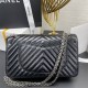 Chanel Classic Flap Bag in 2.55 V-Pattern So Black, Medium 24, Black, Silver Hardware, Lambskin Leather, Padded Leather, Hass Factory Leather, Dimensions: 24cm.