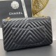 Chanel Classic Flap Bag in 2.55 V-Pattern So Black, Large 28, Black, Gold Hardware, Lambskin Leather, Padded Leather, Hass Factory Leather, Dimensions: 28cm.