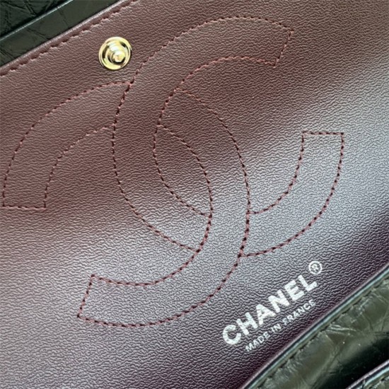 Chanel Classic Flap Bag in 2.55 Diamond Pattern So Black, Medium 24, Black, Silver Hardware, Lambskin Leather, Padded Leather, Hass Factory Leather, Dimensions: 24x16x8cm.