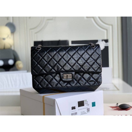 Chanel Classic Flap Bag in 2.55 Diamond Pattern So Black, Large 28, Black, Silver Hardware, Lambskin Leather, Padded Leather, Hass Factory Leather, Dimensions: 28x20x8cm.