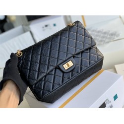 Chanel Classic Flap Bag in 2.55 Diamond Pattern So Black, Large 28, Black, Gold Hardware, Lambskin Leather, Padded Leather, Hass Factory Leather, Dimensions: 28x20x8cm.