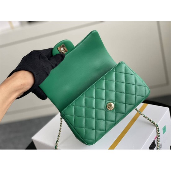 Chanel 22A Classic Flap Bag Mini 20 with Top Handle, Lambskin Leather in Green, Champagne Gold Hardware, Hass Factory Leather, Dimensions: 20x12x9cm.