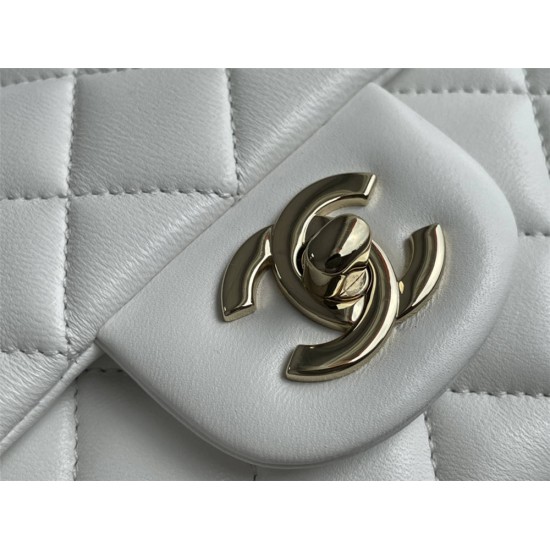 Chanel 22A Classic Flap Bag Mini 20 with Top Handle, Lambskin Leather in White, Champagne Gold Hardware, Hass Factory Leather, Dimensions: 20x12x9cm.