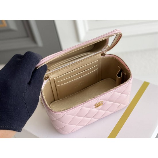 Chanel Vanity Case with Lipstick Holder, Gold Hardware, Gold Ball, Pink with Gold Hardware, Mini 11, Long Box, Lambskin Leather, Hass Factory Leather, Dimensions: 9.5x17x8cm.