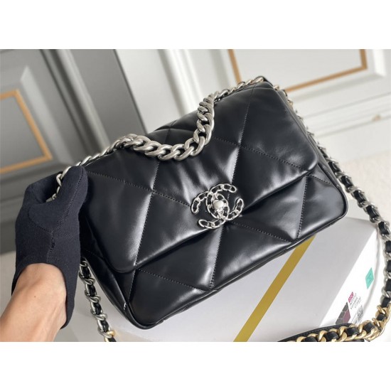 Chanel 19 Bag 22S in Black with Silver Hardware, Small 26, Lambskin Leather, Hass Factory Leather, 26x16x9cm.