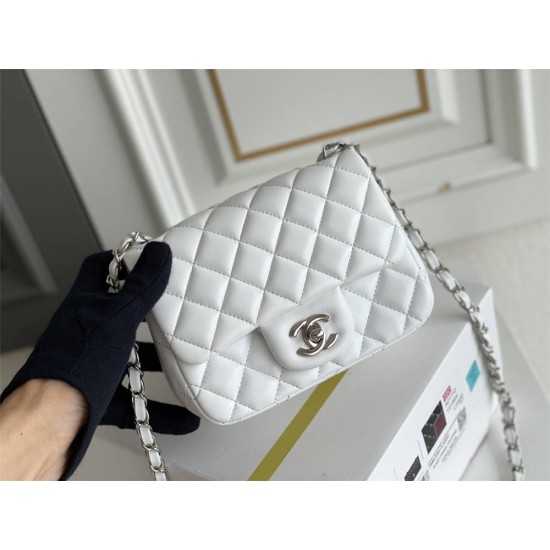 Chanel Classic Flap bag Mini 17 White Silver Hardware Lambskin Hass Factory leather 14x17x8cm