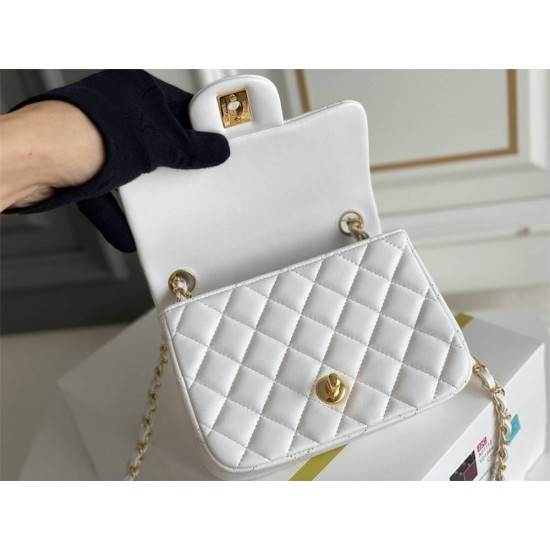 Chanel Classic Flap bag Mini 17 White Gold Hardware Lambskin Hass Factory leather 14x17x8cm