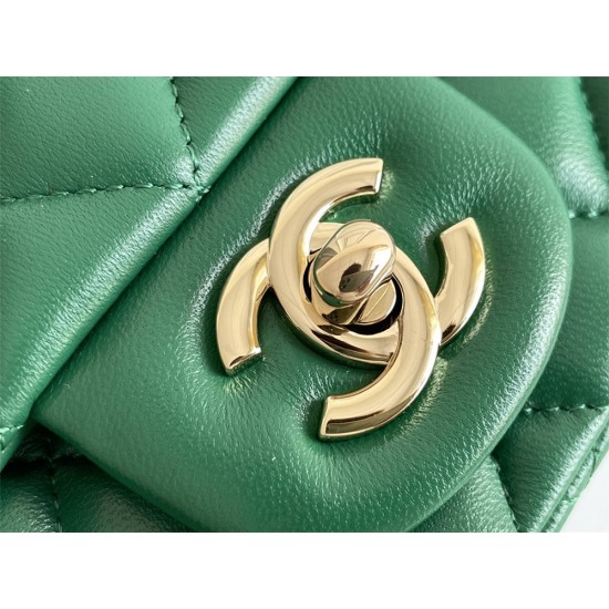 Chanel Classic Flap bag Mini 17 Green Champagne Gold Hardware Lambskin Hass Factory leather 14x17x8cm