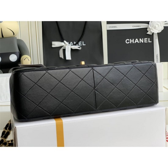 Chanel Classic Flap bag Jumbo 30 Black Gold Hardware Lambskin Hass Factory leather 20x30x10cm