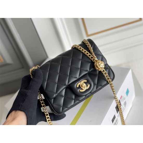 Chanel Classic Flap bag Mini 17 Black Gold Hardware Camellia Clasp Lambskin Hass Factory leather 14x17x8cm