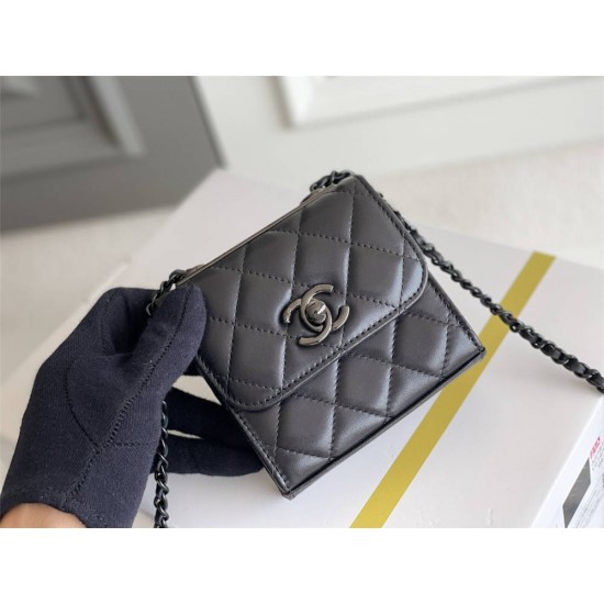 Chanel 22B Trendy CC Mini 11 So Black Lambskin Hass Factory leather 11x11x6cm