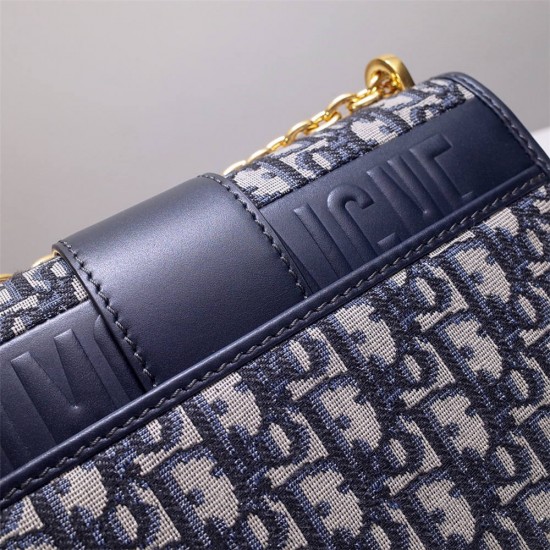 Dior 30 Montaigne Montaigne Chain Bag Medium 24 Classic Blue Oblique Model 9011 Size 25x15x8cm